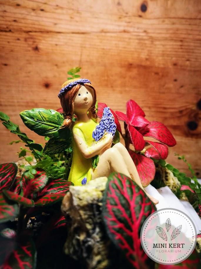 Üvegbödön florárium "fehér márványlépcső"