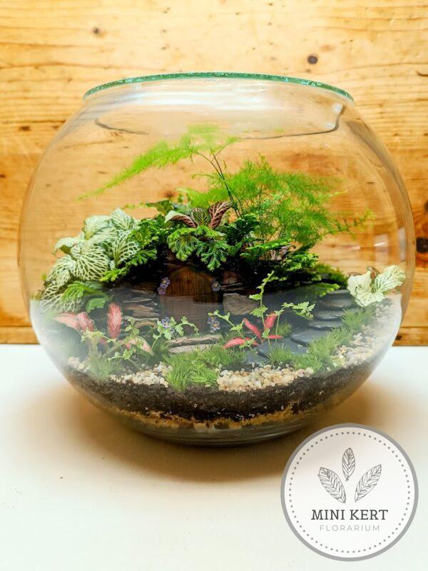 Üveggömb florárium 25 cm-es Hobbit ház