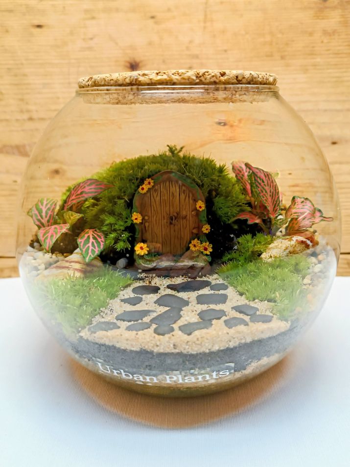 15 cm-es gömb ajtóval florárium felújítás után